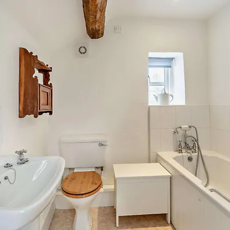 Hébergement de vacances 3 Bed In Ulverston 91779 *